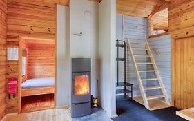 Pinetree Cottages Cozy Log Cabin